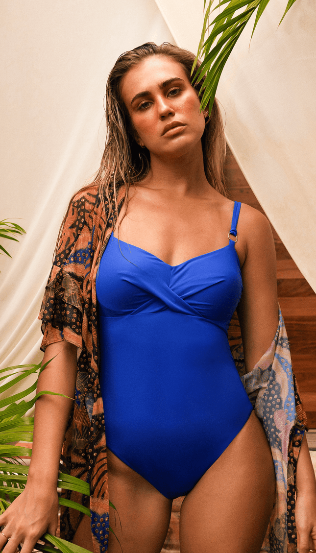 Liso Azul Selva, Traje de Baño Completo - Bari, los mejores trajes de baño y Bikinis. Diseño y tecnología juntos.