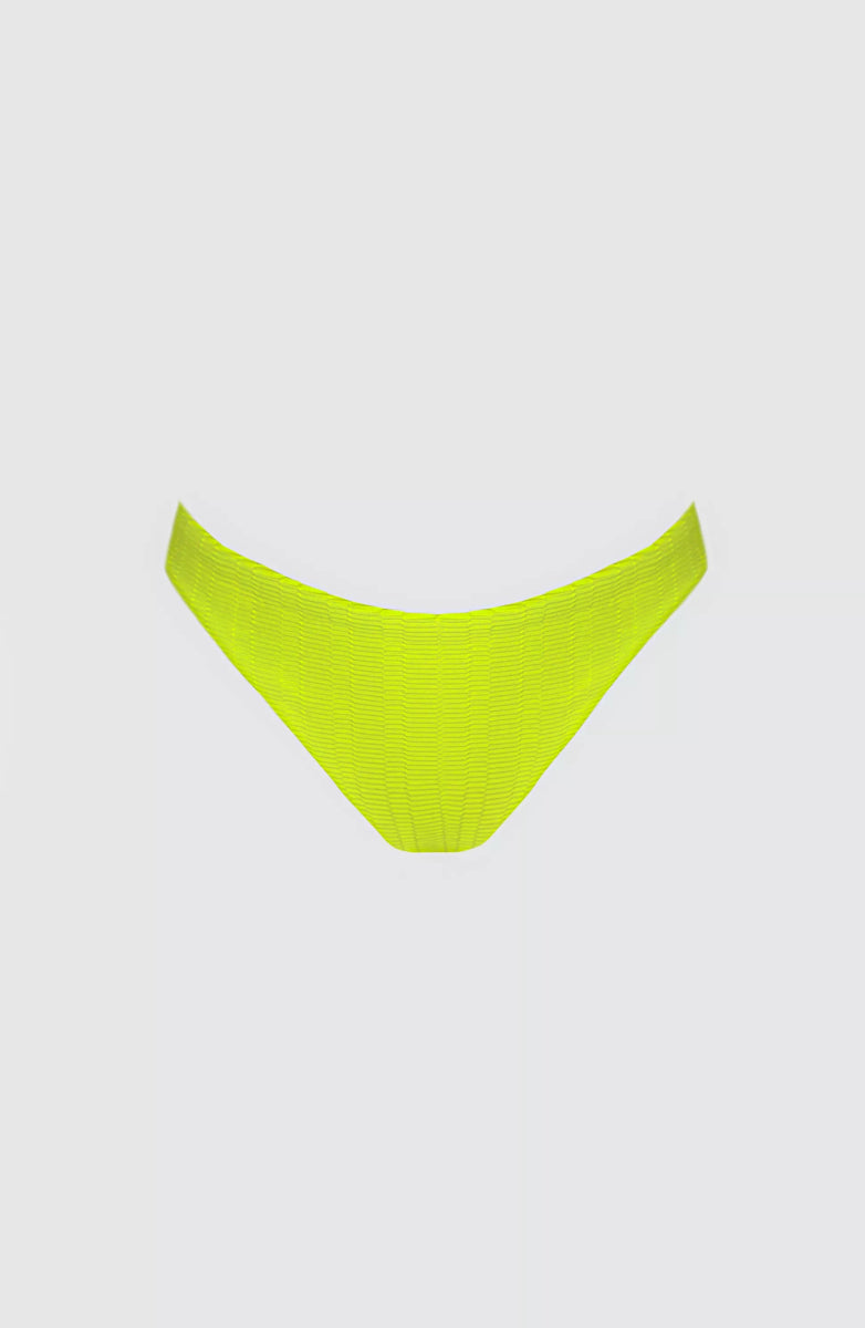 Panty Normal Plisada Bikini Verde Bailando Entre Palmas